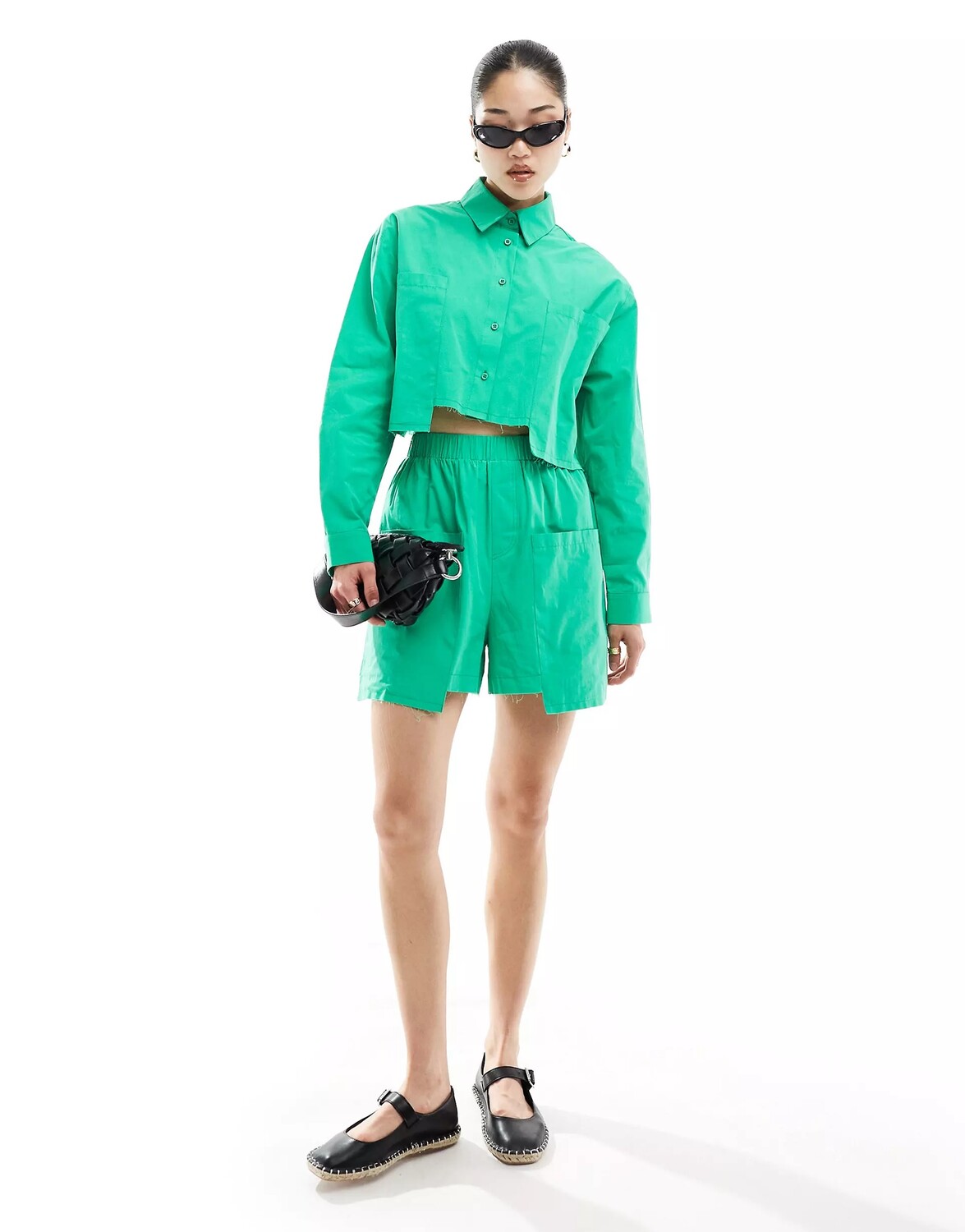 

Шорты Asos Design Drop Pocket, зеленый