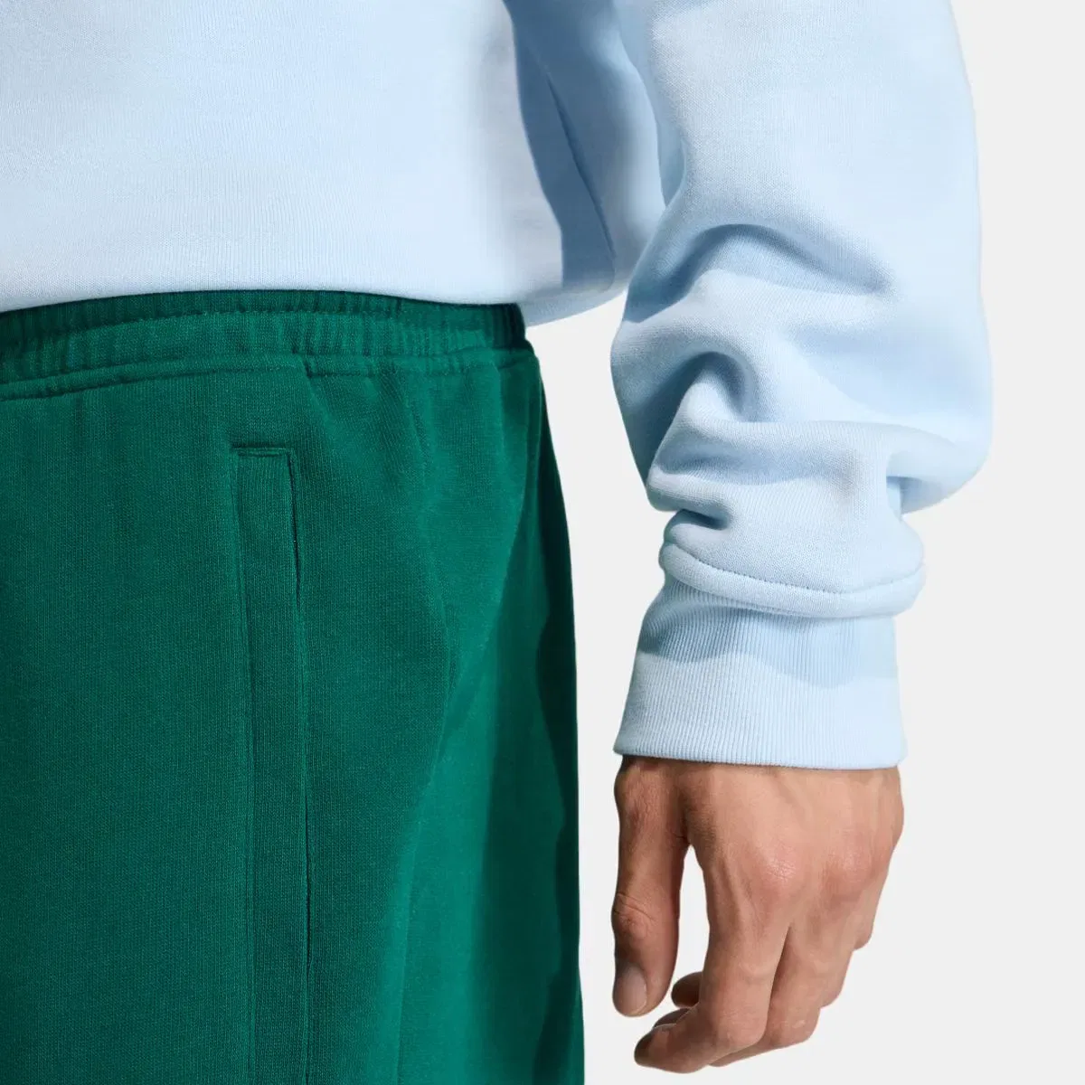 Мужские спортивные шорты из футера Trefoil Essentials adidas, Verde — фото 4