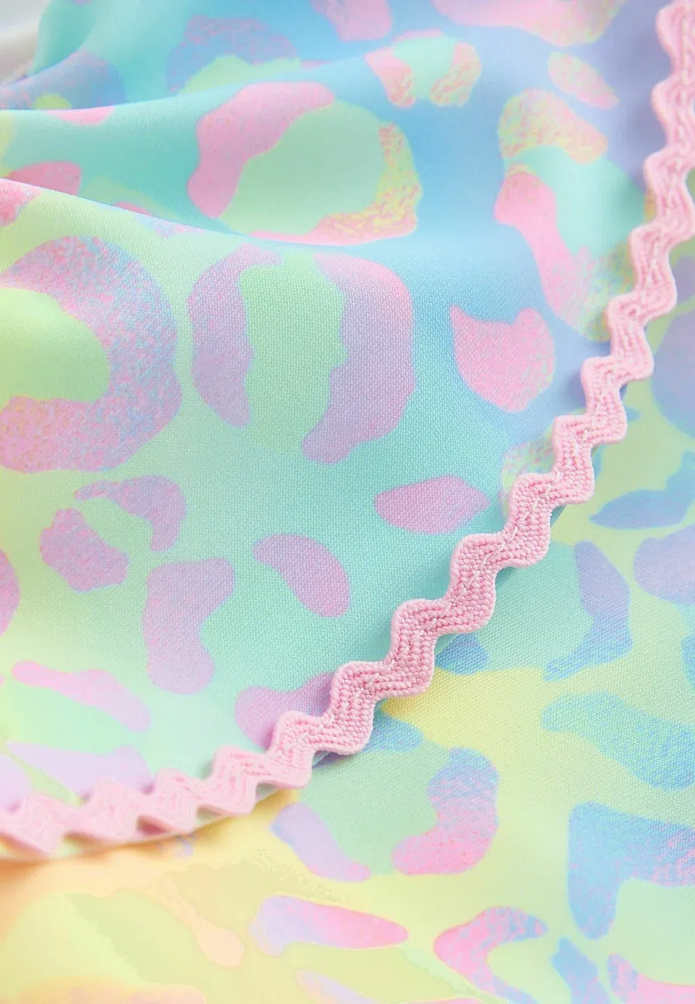 Бикини стандартного кроя с рюшами. Комплект - бикини Next, Pastel Rainbow Animal — фото 2