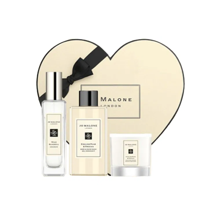 Парфюмерный набор Bluebell Perfume 30ml+English Pear & Freesia Shower Gel 100ml+English Pear & Freesia Candle 35g Jo Malone London — фото 2