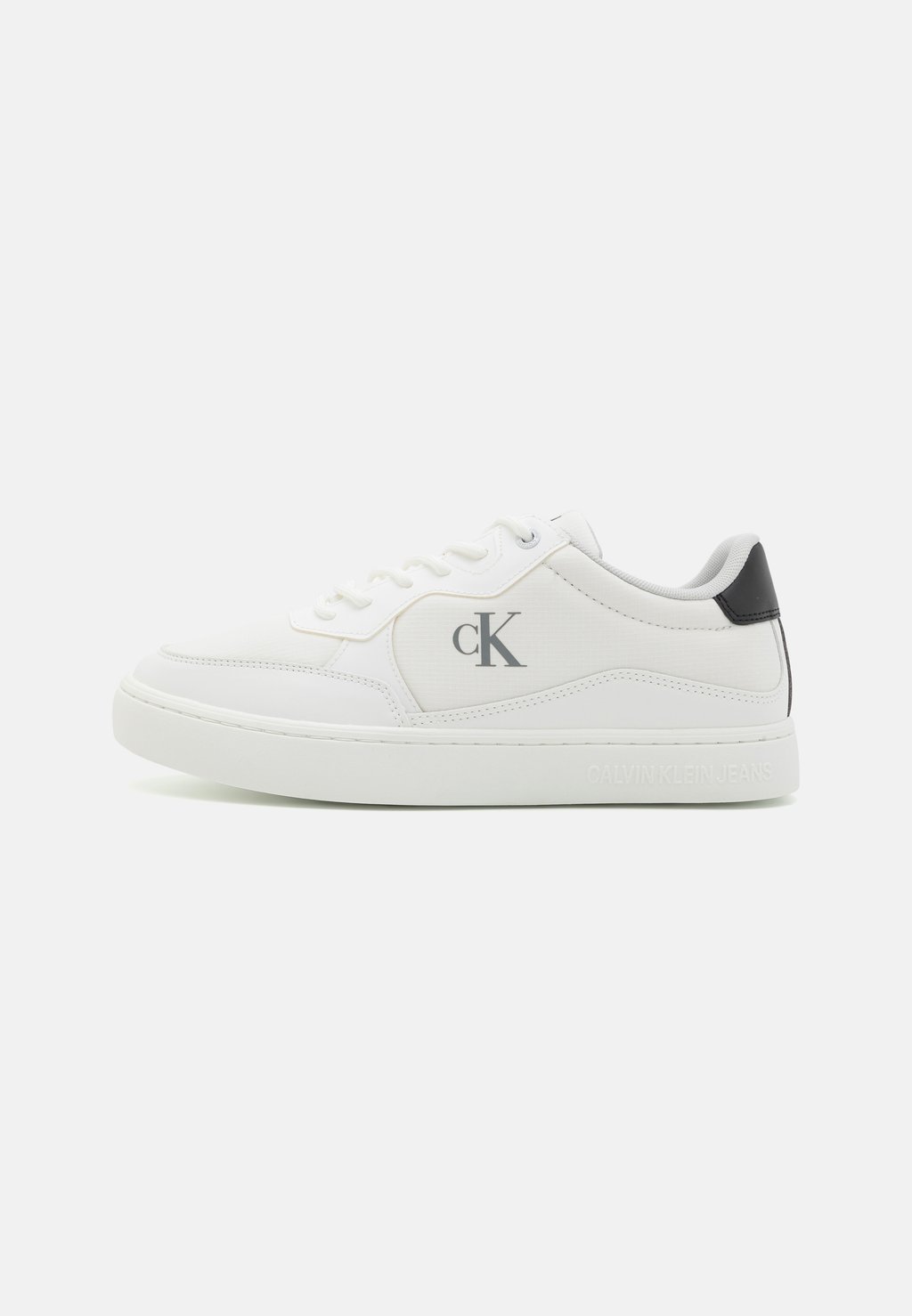 

Кроссовки CLASSIC CUPSOLE TECH Calvin Klein Jeans, белый