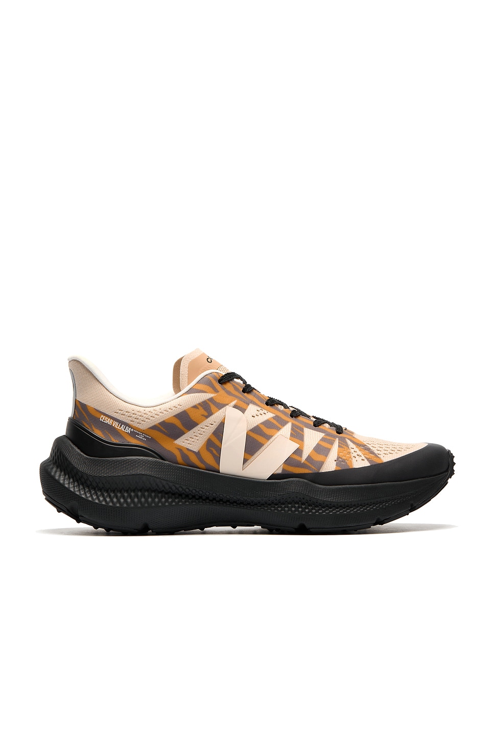

X Cesar Villalba Condor 3 Advanced Veja кроссовки, areai, cashew & ouro