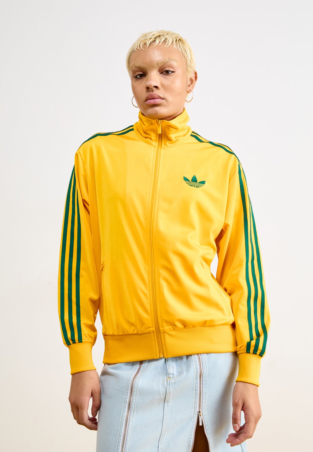 

Тренировочная куртка FIREBIRD adidas Originals, желтый