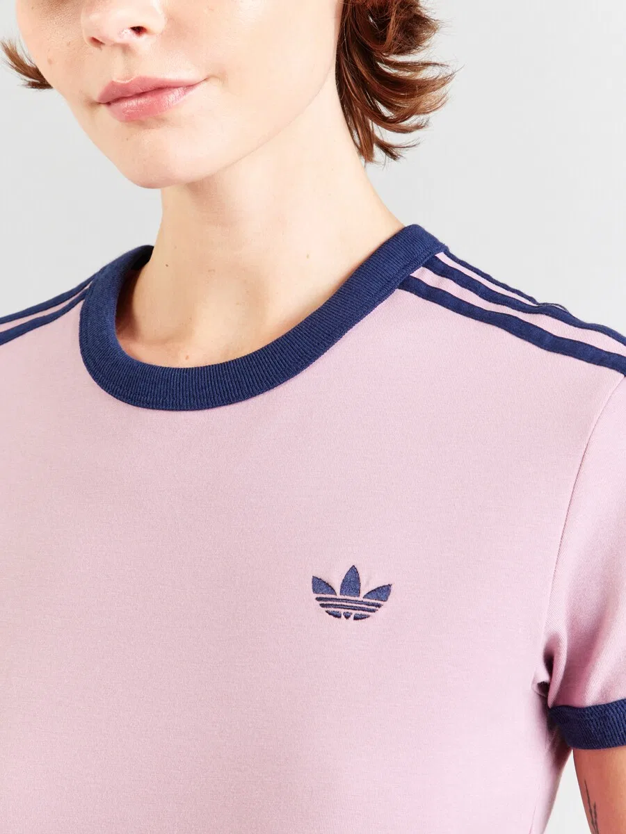 Футболка ADIDAS ORIGINALS сиреневого цвета — фото 3