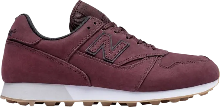 

Кроссовки New Balance Trailbuster Classic 'Burgundy Gum', красный