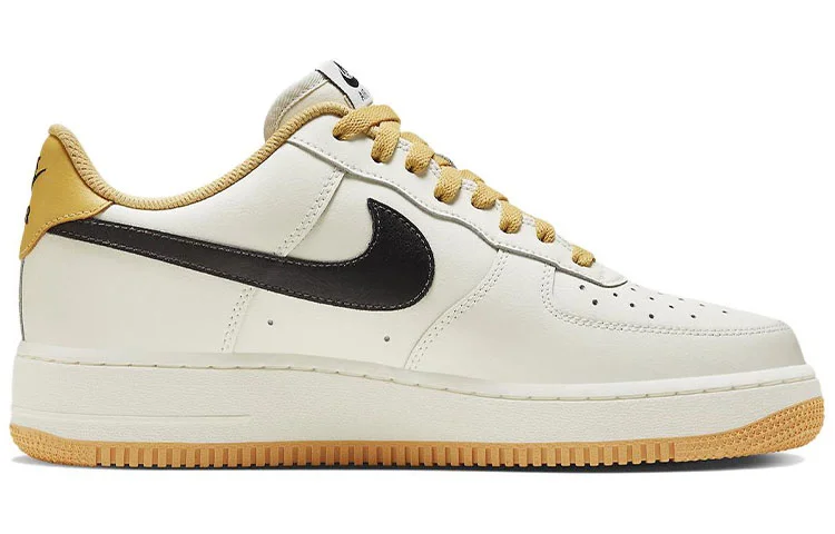 Кроссовки Nike Air Force 1 '07 LV8, светло-кремовый/черный — фото 2