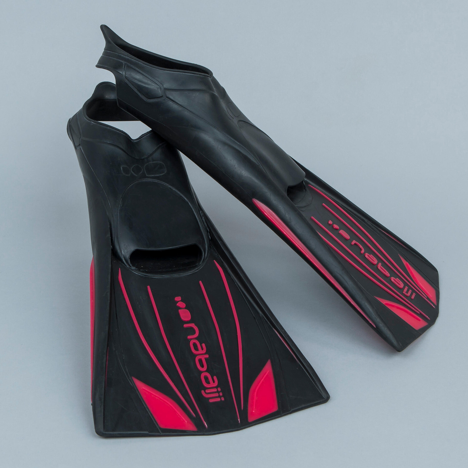 

Ласты для плавания с длинными жесткими лопастями черно-красные TOPFINS 900 Nabaiji
