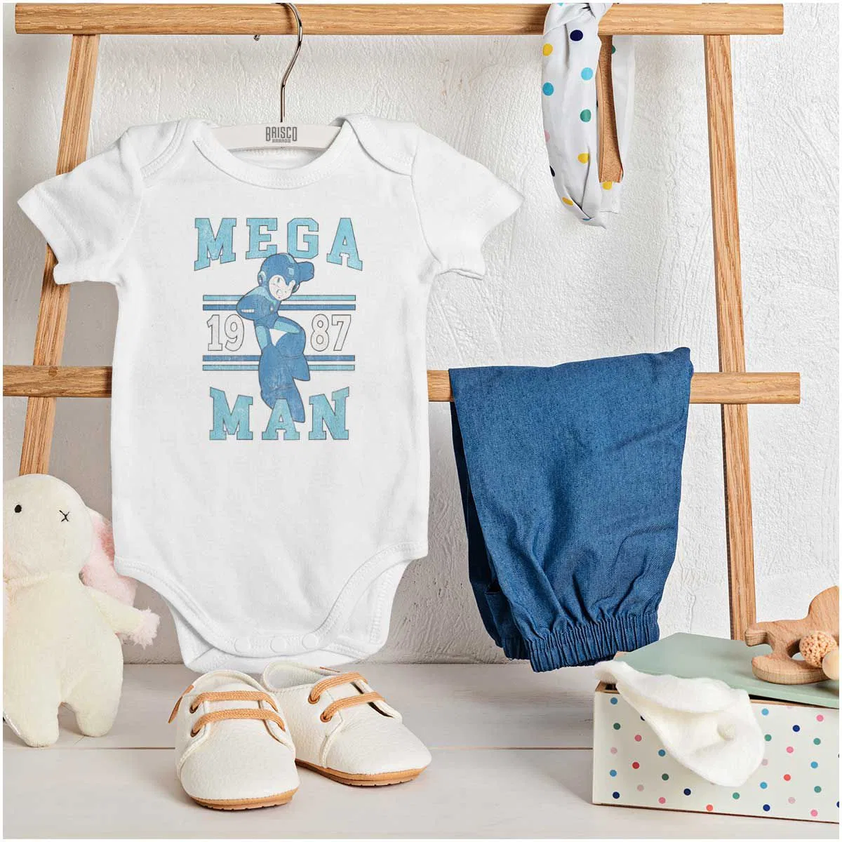 Детский боди-комбинезон с принтом Mega Man Video Game College Varsity Brisco Brands, White — фото 3
