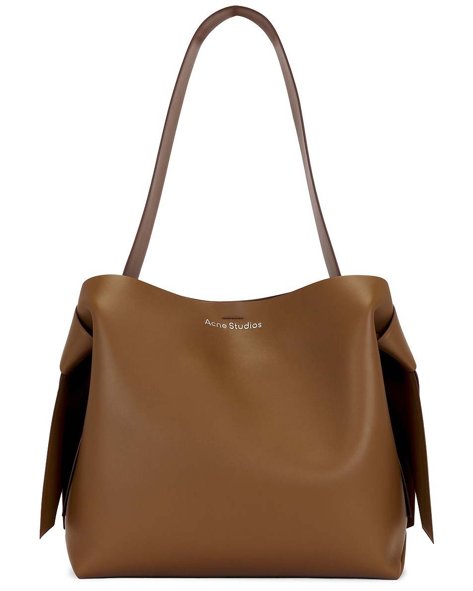 

Сумка Musubi Midi Acne Studios, Camel Brown