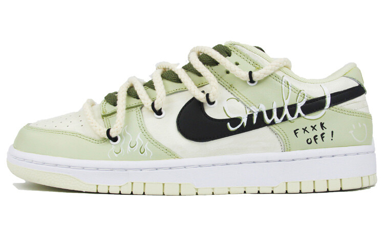 

Кроссовки Nike Dunk, зеленый