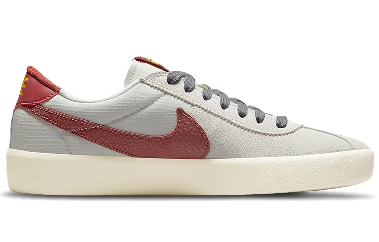 Кроссовки Nike SB Bruin React, светло-серый/темно-красный — фото 2