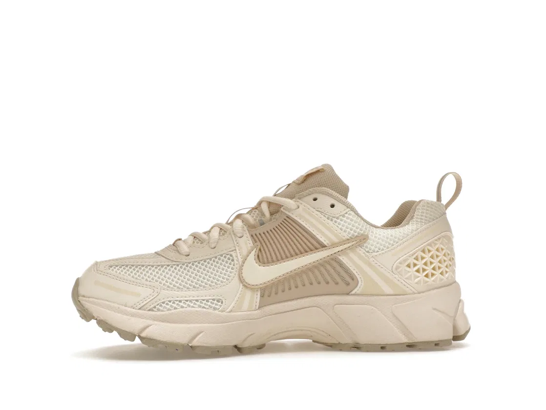 Детские кроссовки Lifestyle Nike Zoom Vomero 5, Pale Ivory/Pale Ivory/Sanddrift/Pale Ivory — фото 3