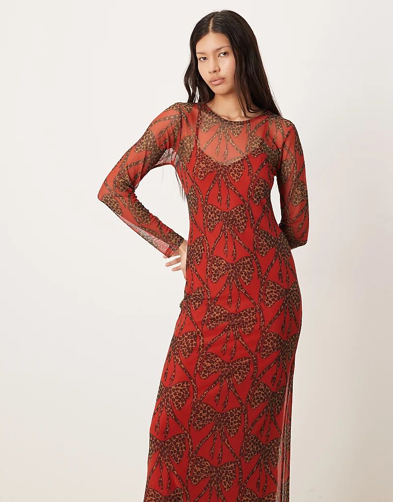 

Платье макси с леопардовым принтом и бантом Never Fully Dressed красного цвета