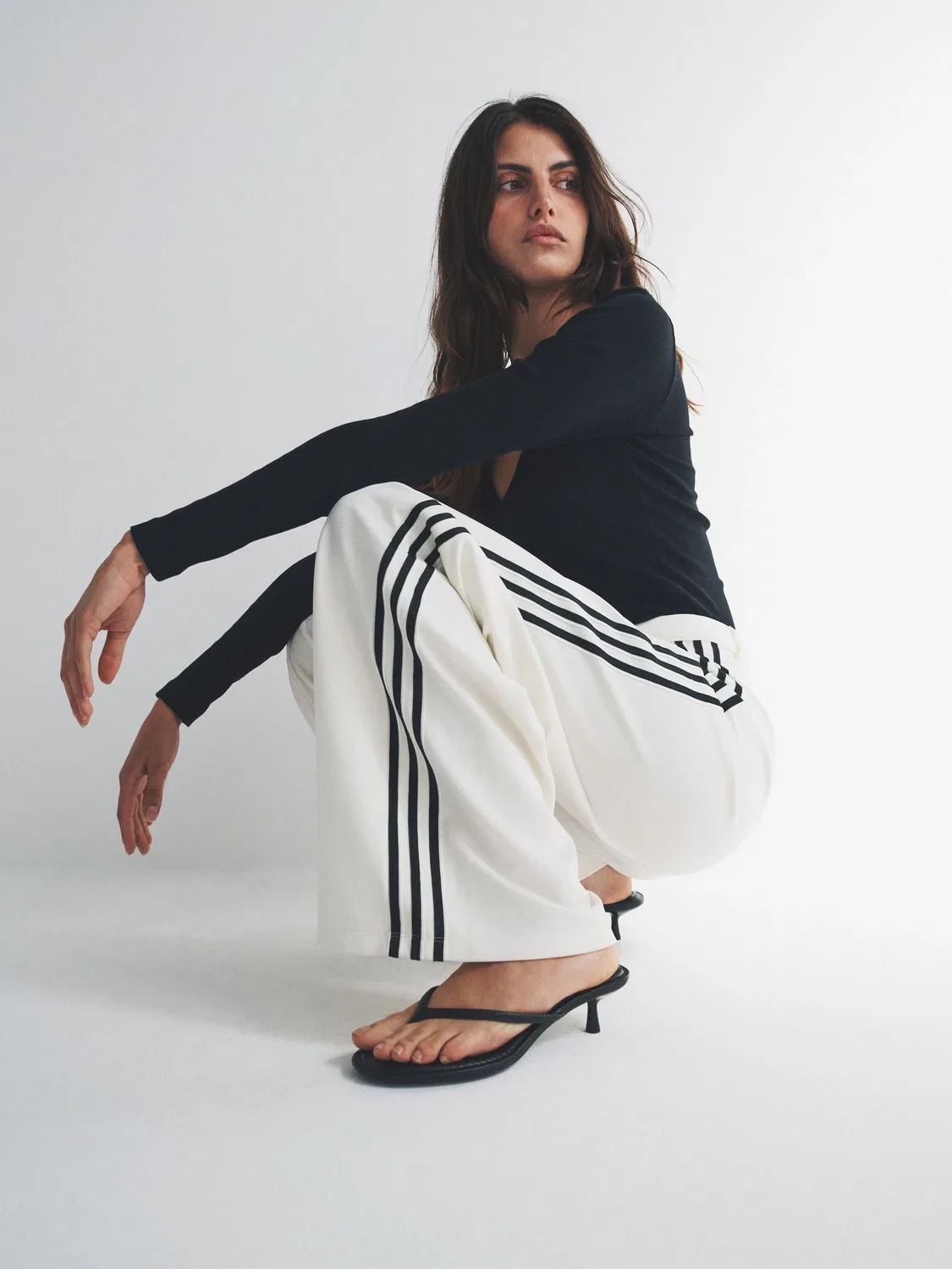 Брюки спортивные, свободный крой, Manager Tailored Trousers, adidas Originals, белый — фото 4