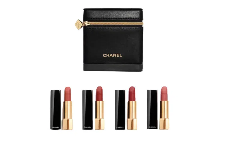 Женский набор помад с матовым финишем CHANEL Charm Velvet Lipstick, 4 шт. + косметичка, 78+63+51+77, CHANEL, Black — фото 2