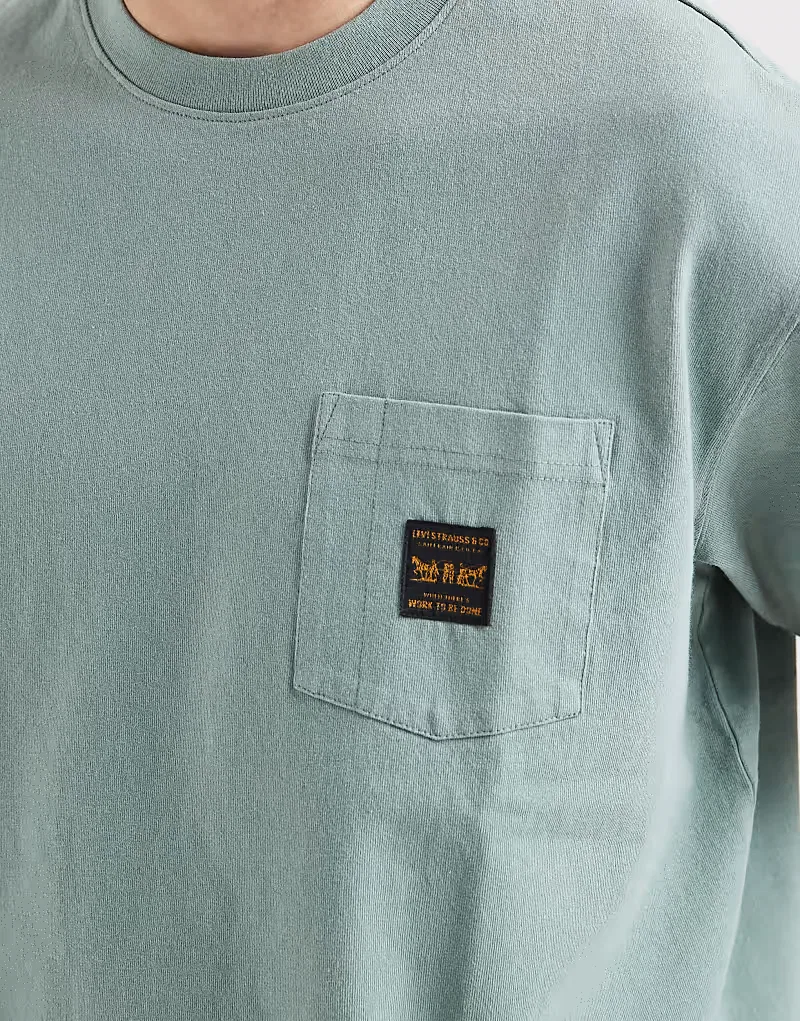 Футболка Levi's Workwear с карманом, зеленого — фото 3
