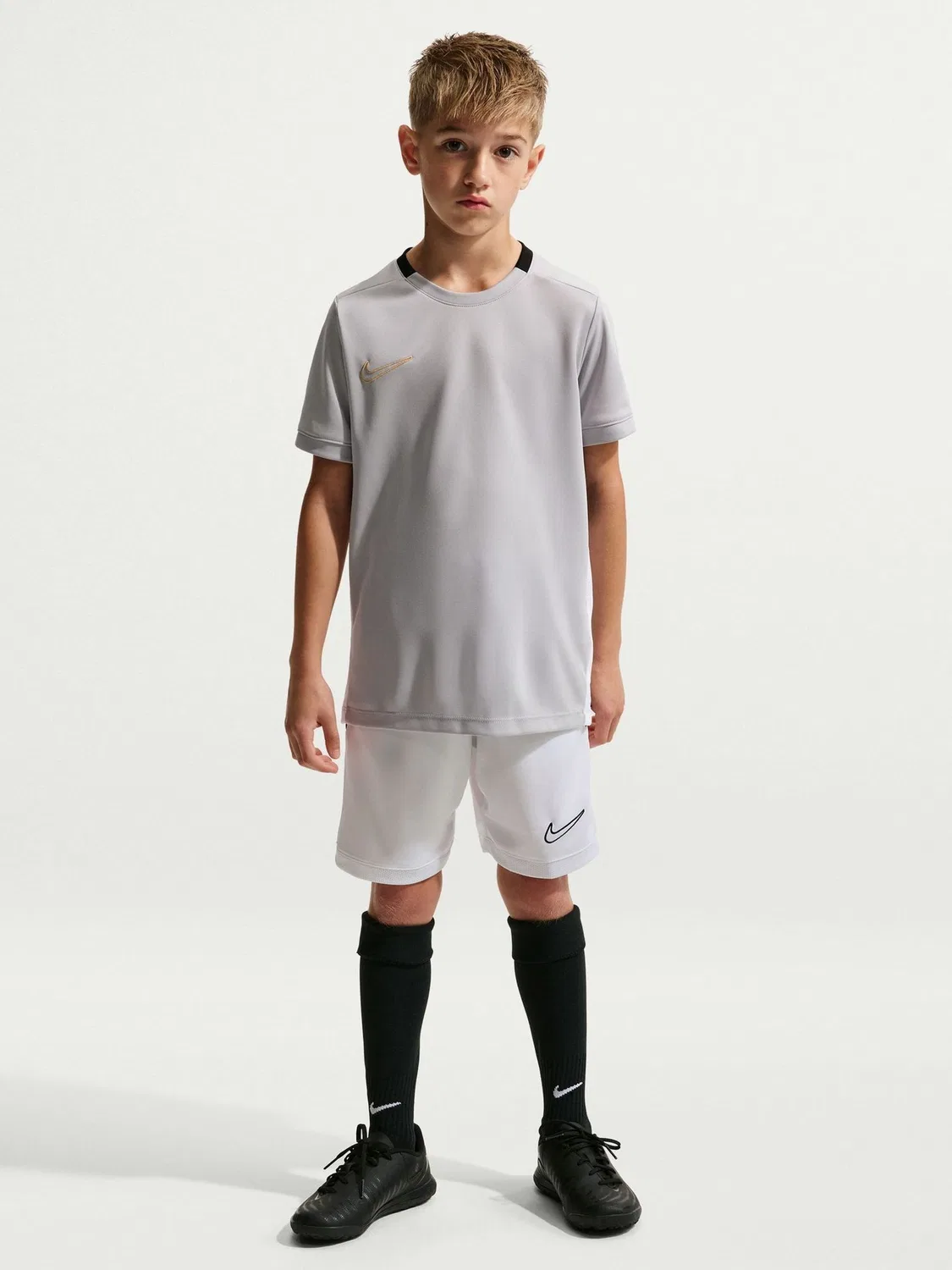Шорты футбольные Nike Dri-FIT 7, белый
