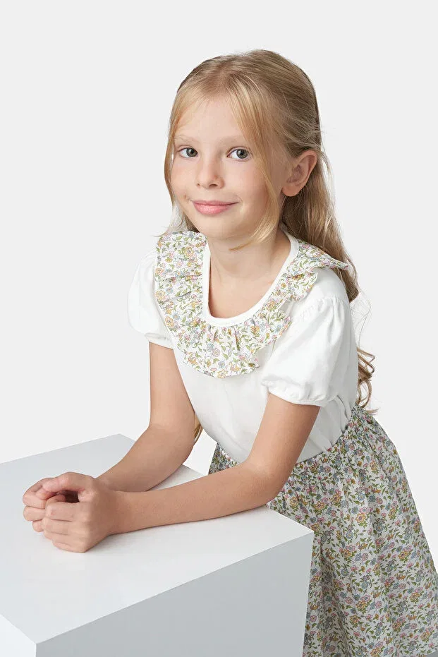 Детская футболка для девочек с воротником-оборкой Liberty fabric collar ruffle detailed Made With Liberty Fabric, Ekru — фото 2