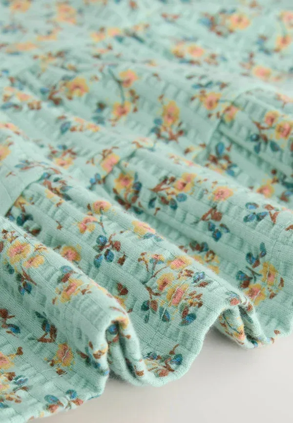 Комплект из блузки и шорт с цветочным принтом Regular fit - short sleeve blouse shorts set - shorts Next ditsy floral, синий — фото 2