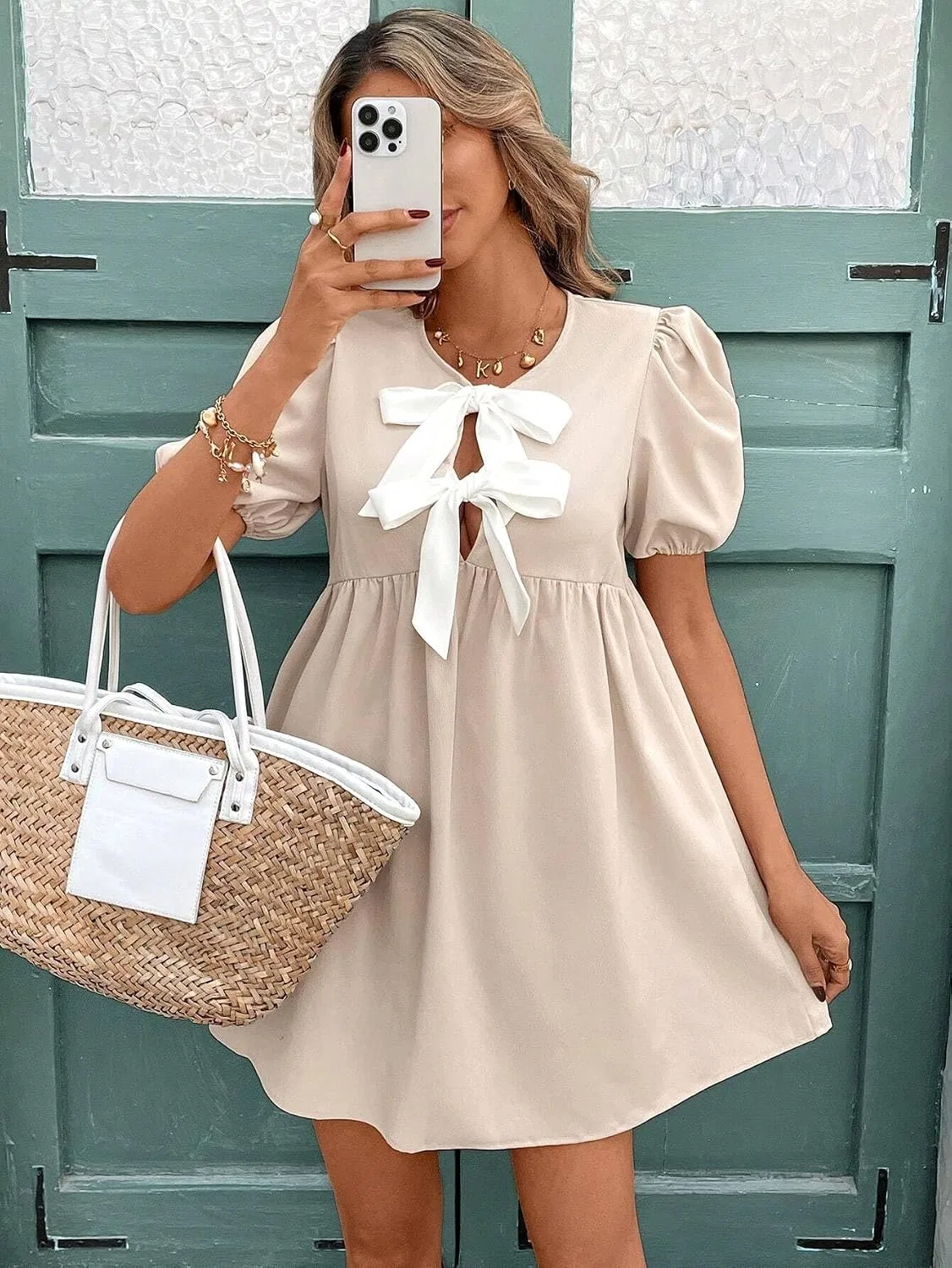 Женское мини-платье с пышными рукавами и бантом, Apricot — фото 3