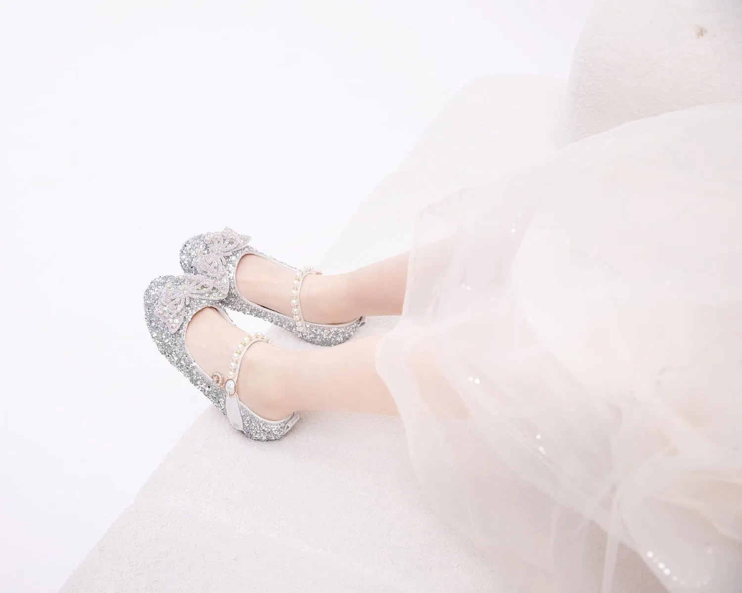 Детские туфли Мэри Джейн с бантом для девочек Sparkle Princess GOJERP, Silver — фото 3
