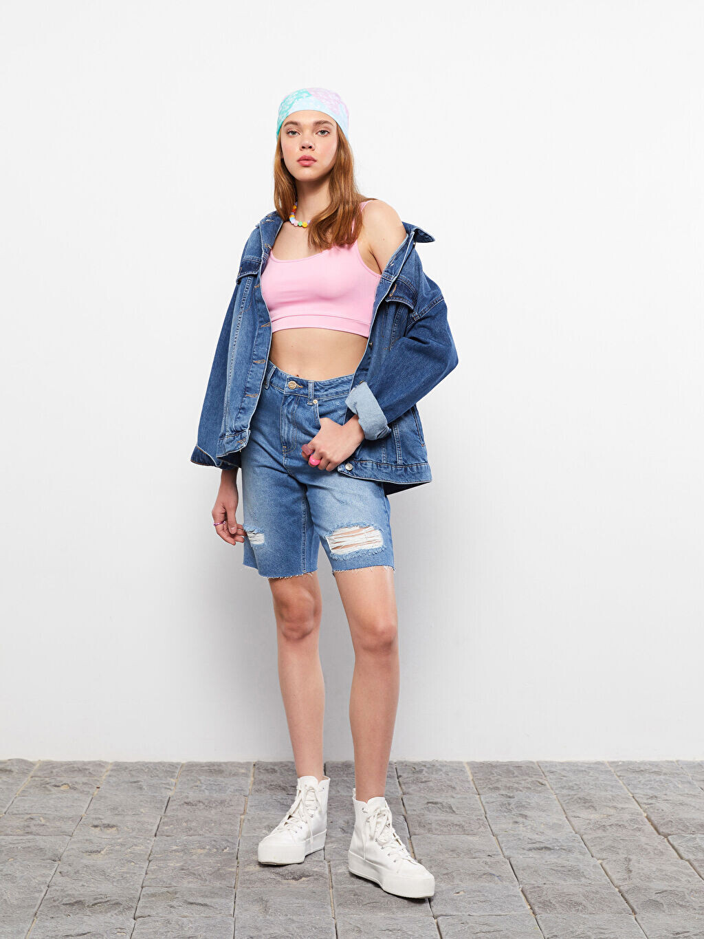 

Женские джинсовые шорты с высокой талией и прямым карманом LCW Jeans