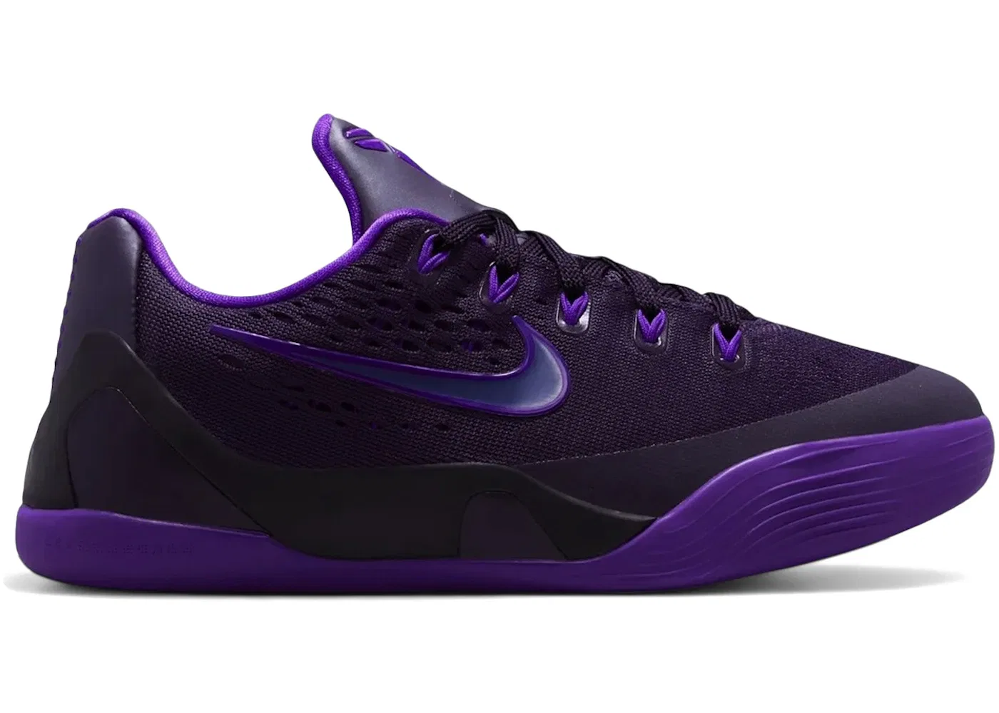 Детские кроссовки для мальчиков баскетбольные Nike Kobe 9 EM Low TB, Purple Dynasty/Fierce Purple/Sanded Purple