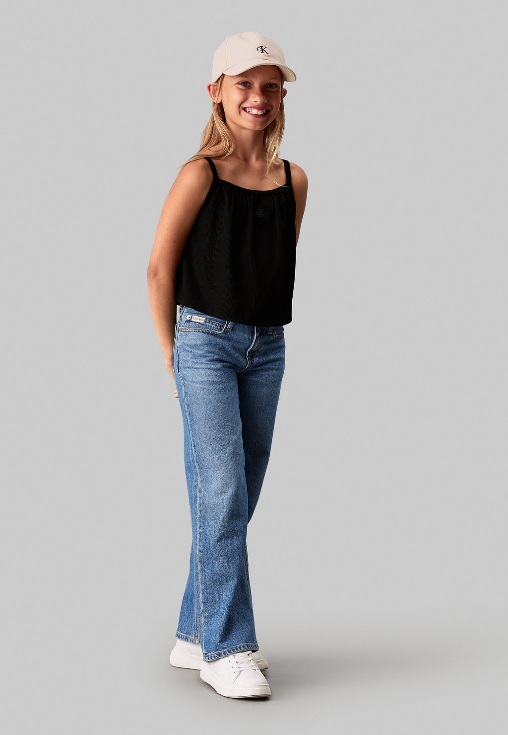 

Топ Calvin Klein Jeans, черный