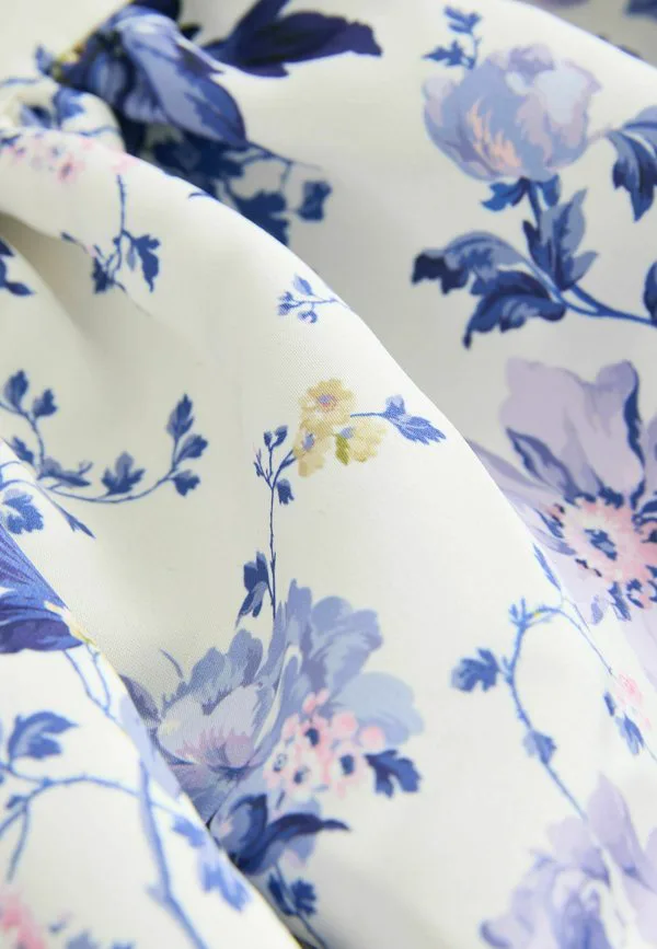 Блузка стандартного кроя Laura Ashley, Multi Peony Garden — фото 3
