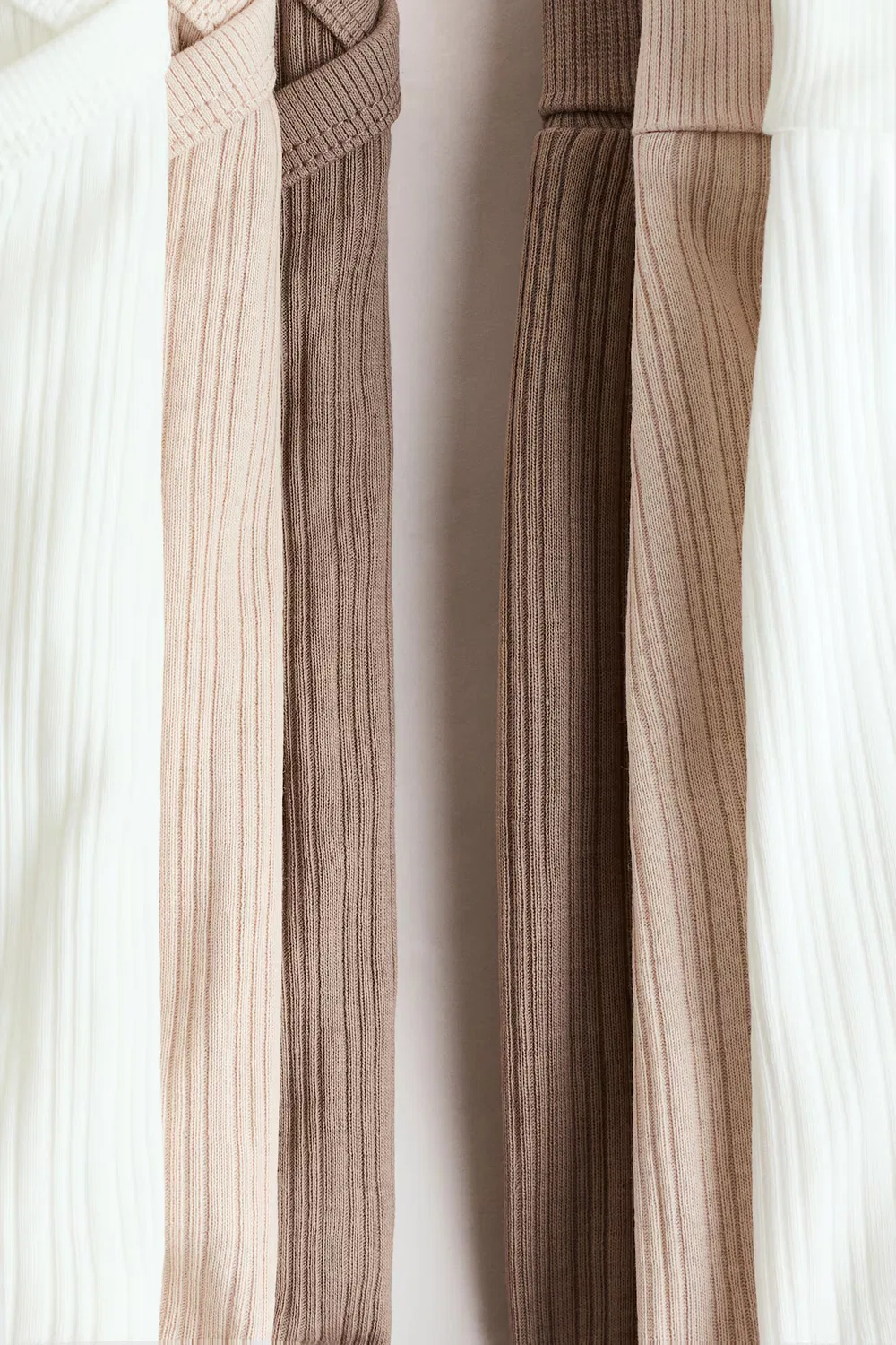 Комплект из 6 предметов, включающий боди и брюки H&M, Weiß/Beige — фото 2