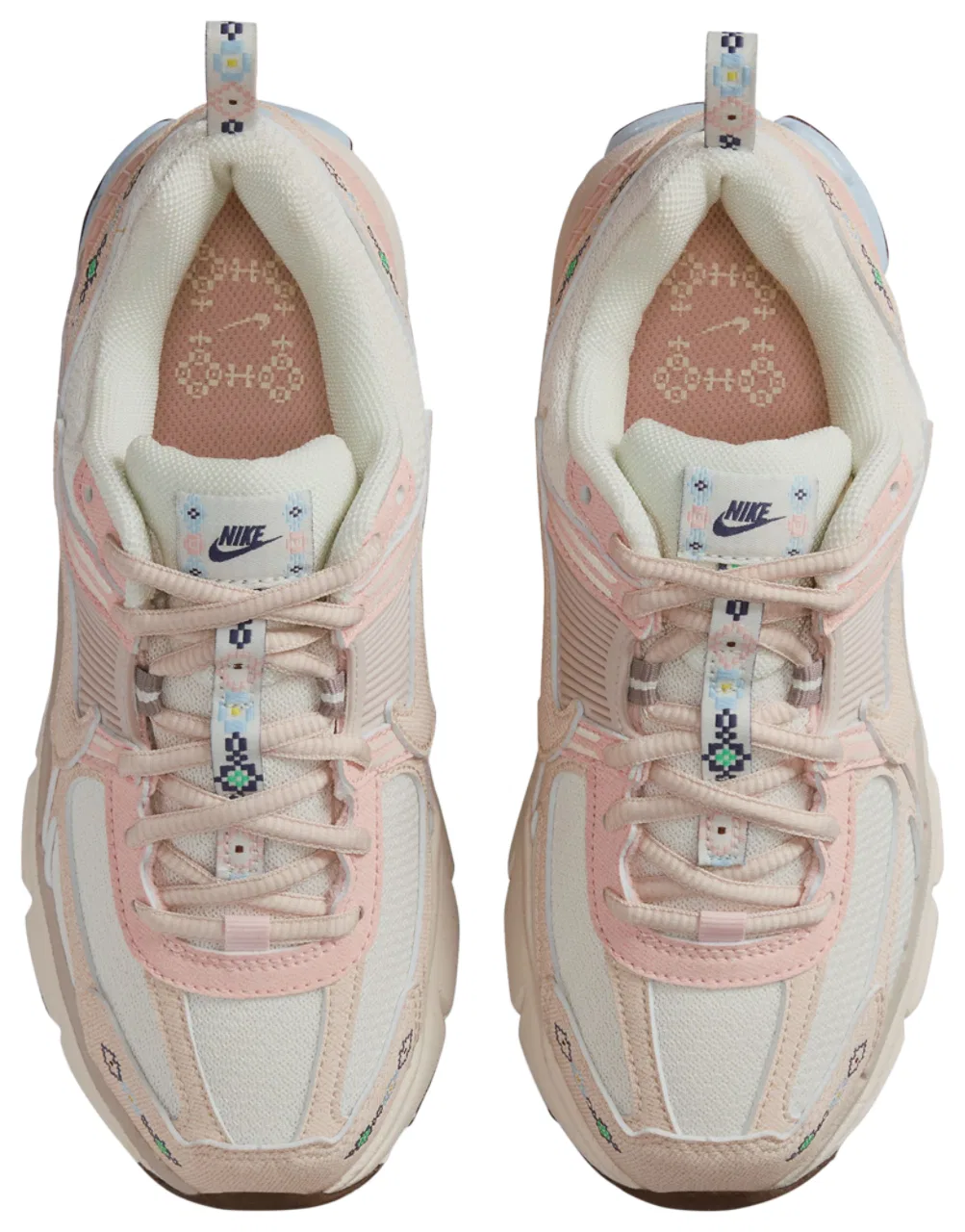 Детские кроссовки для мальчиков с амортизацией Zoom Air Nike Vomero 5, Soft Pearl/Washed Coral — фото 4