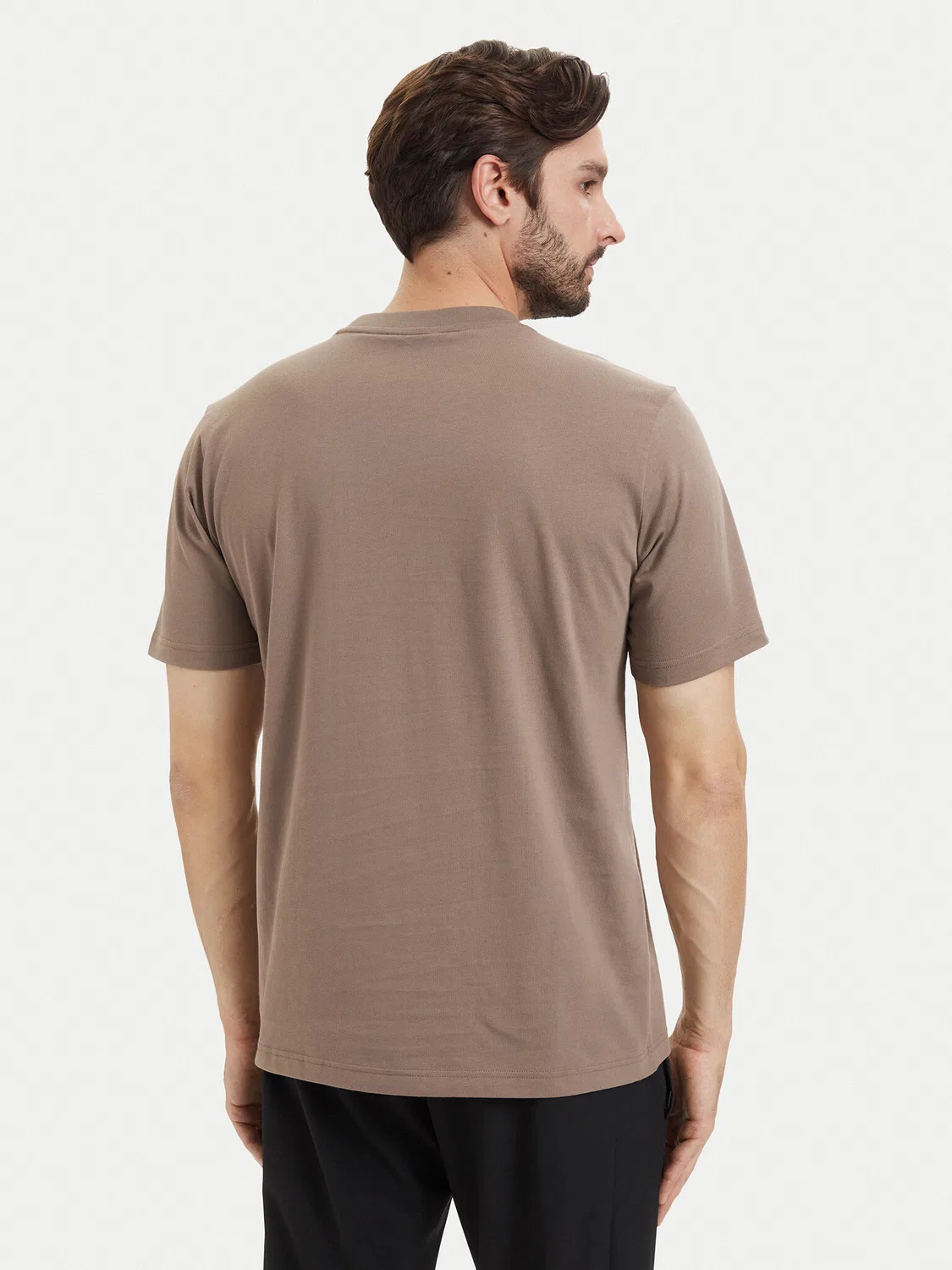 Мужская футболка стандартного кроя Essentials Linear Adidas, бежевый — фото 3