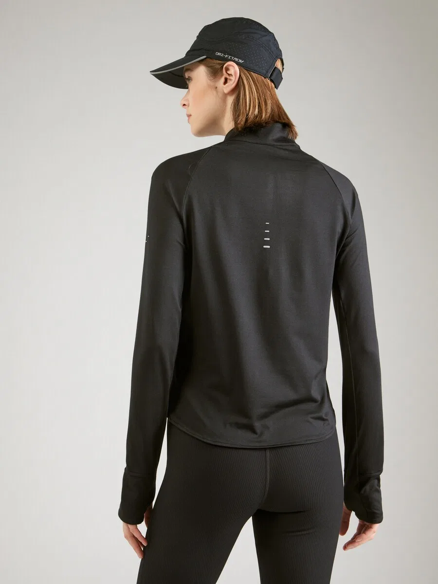 Спортивная футболка NIKE Performance Shirt 'Swift' черного цвета — фото 4