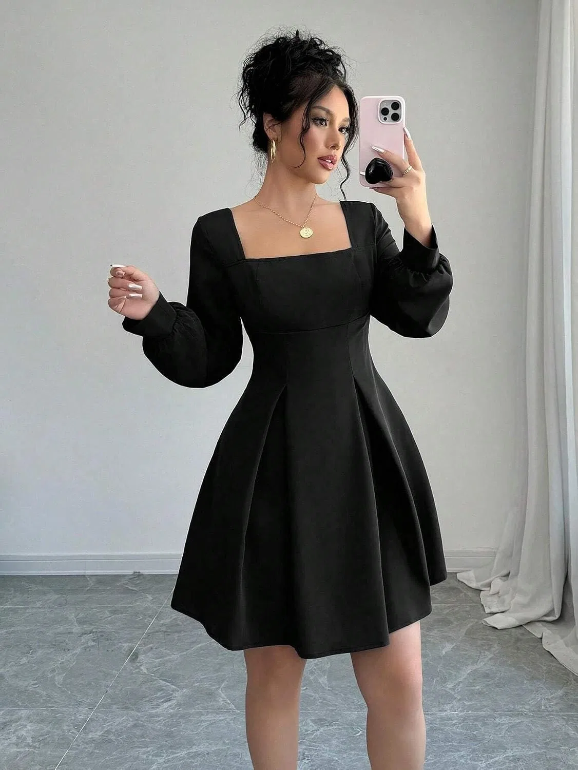 Женское A-силуэта мини-платье с длинным рукавом, Black — фото 2