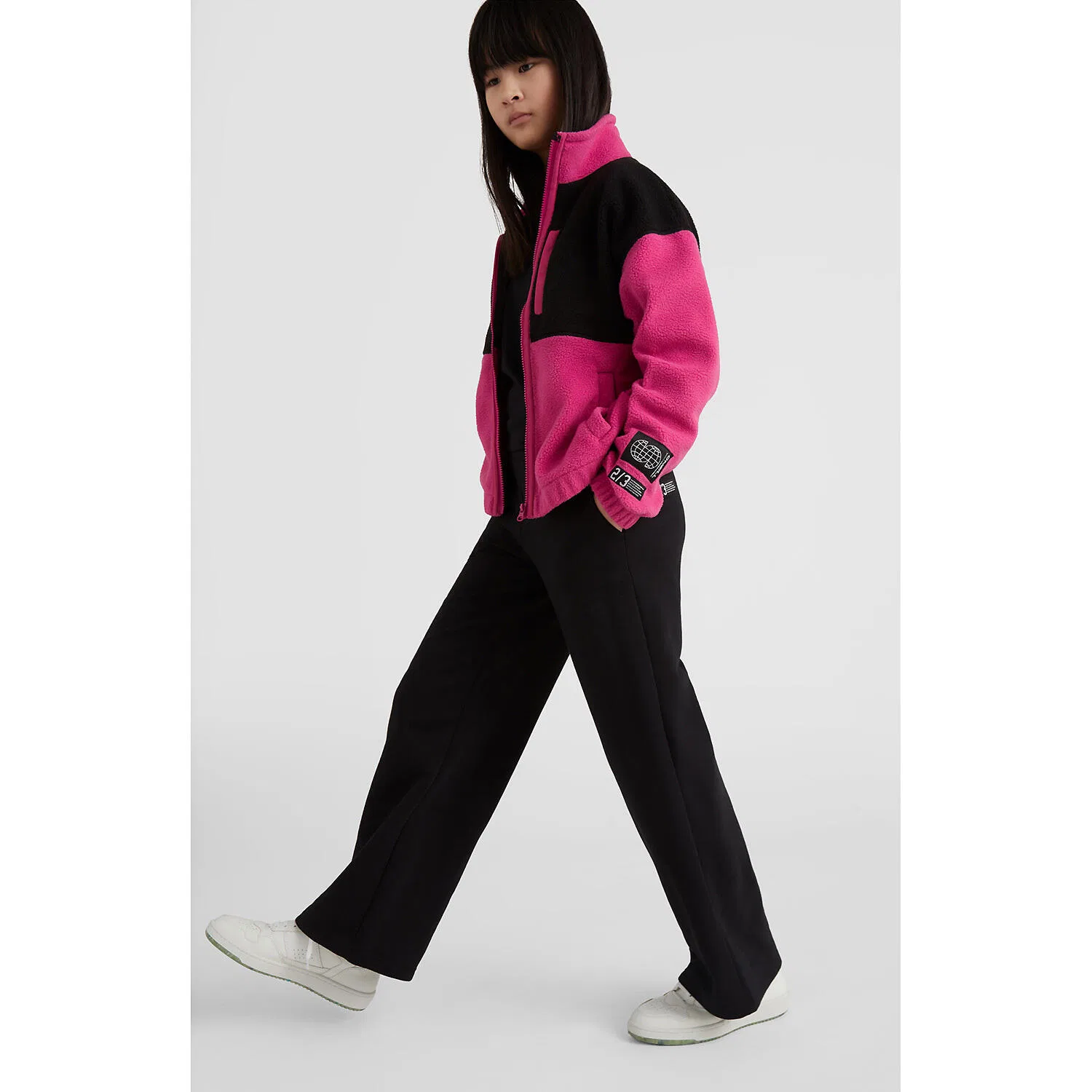 Детские утепленные джоггеры PROGRESSIVE JOGGER PANTS O'Neill, Schwarz / Dunkelgrau — фото 3