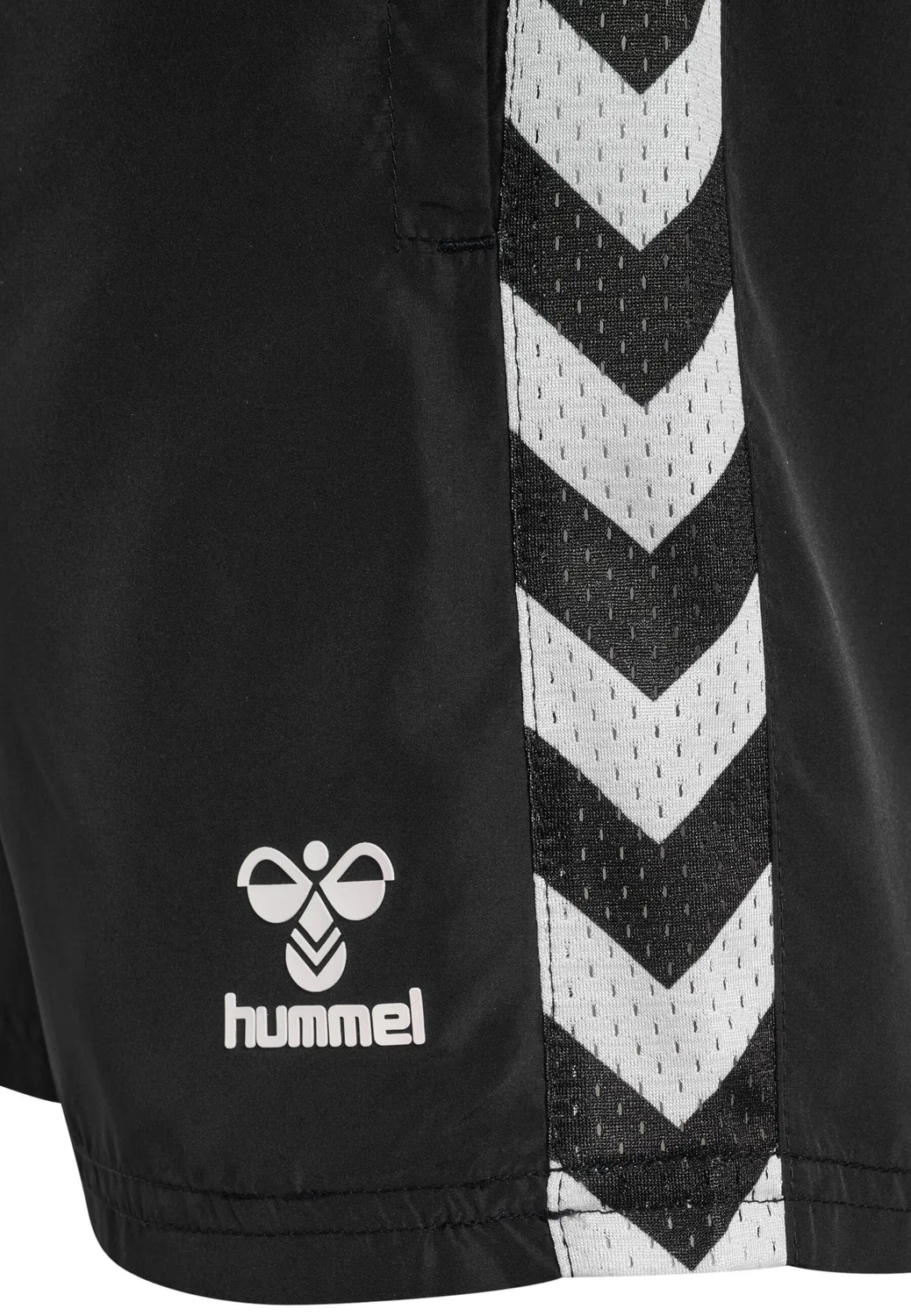 Детские шорты Playful Bermuda Hummel, Schwarz — фото 4