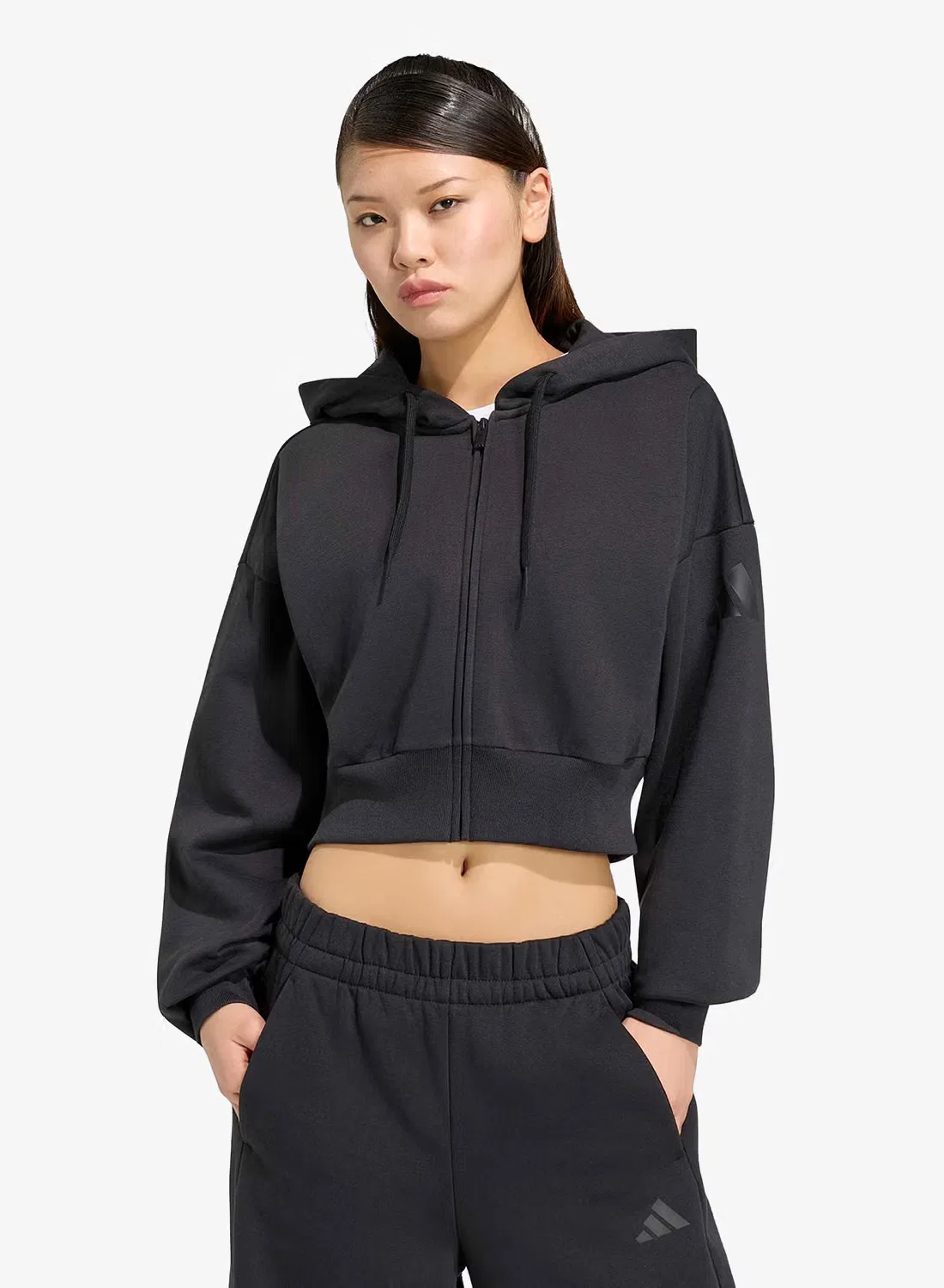 Худи с капюшоном и молнией Essentials Contemporary Adidas, черный