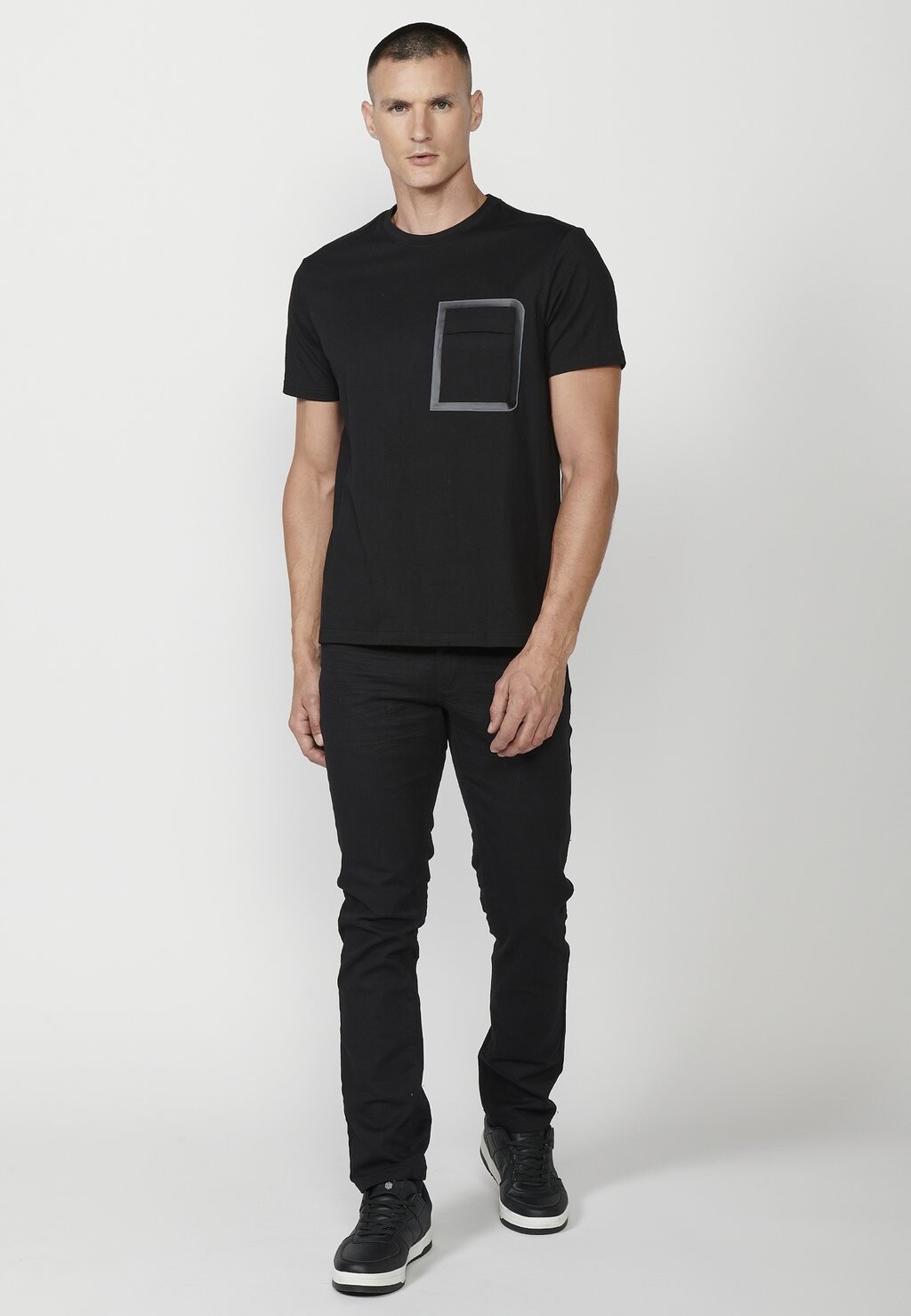

Футболка с принтом SHORT SLEEVE Koroshi, черный