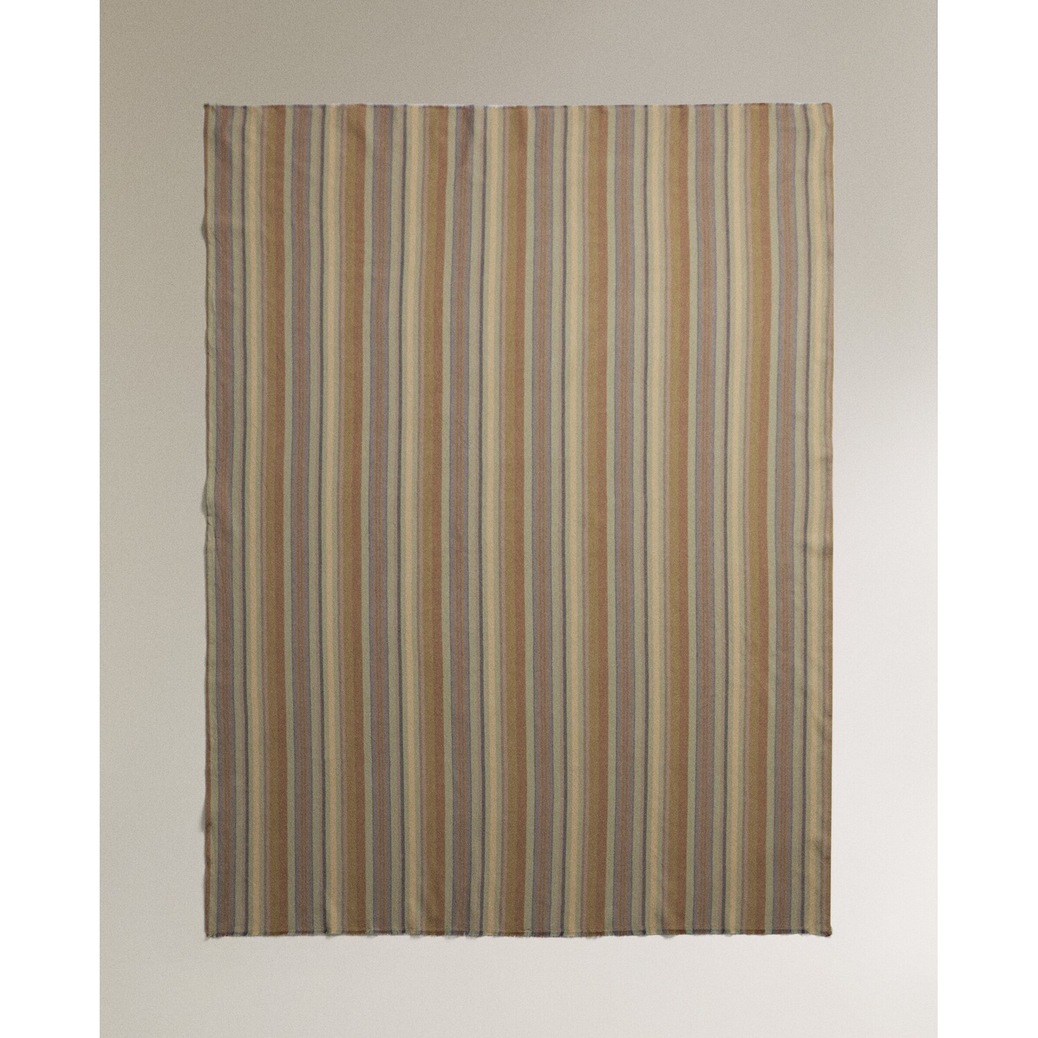 

Плед Zara Home Striped