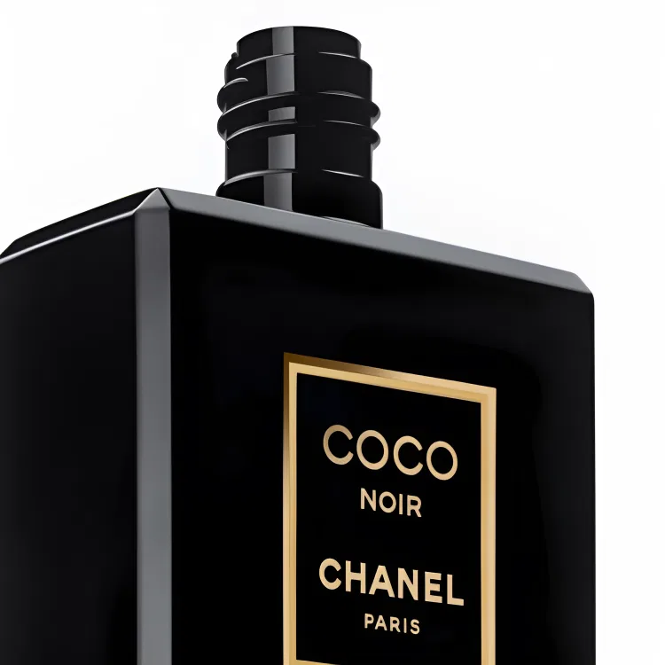 Женское увлажняющее лосьон для тела CHANEL Miss Cocoa Black, 200 мл, Black — фото 2