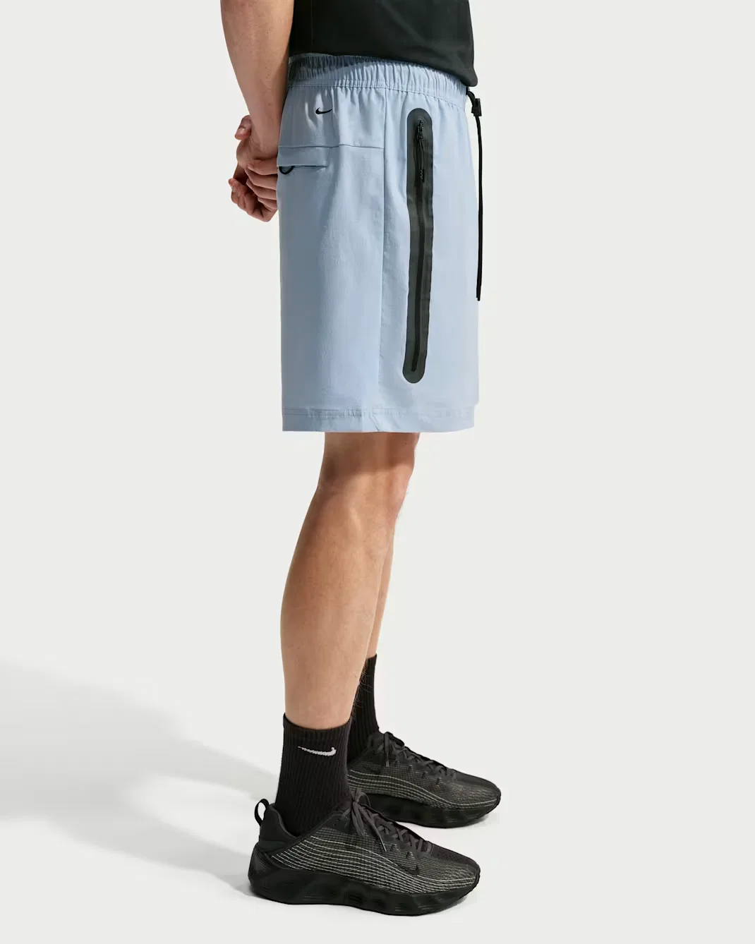Мужские тканые шорты Nike Tech, Light Armory Blue/Black — фото 3
