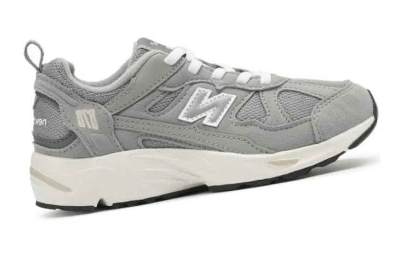 Детские кроссовки для мальчиков с низким верхом New Balance NB 878, Wide, Gray — фото 3