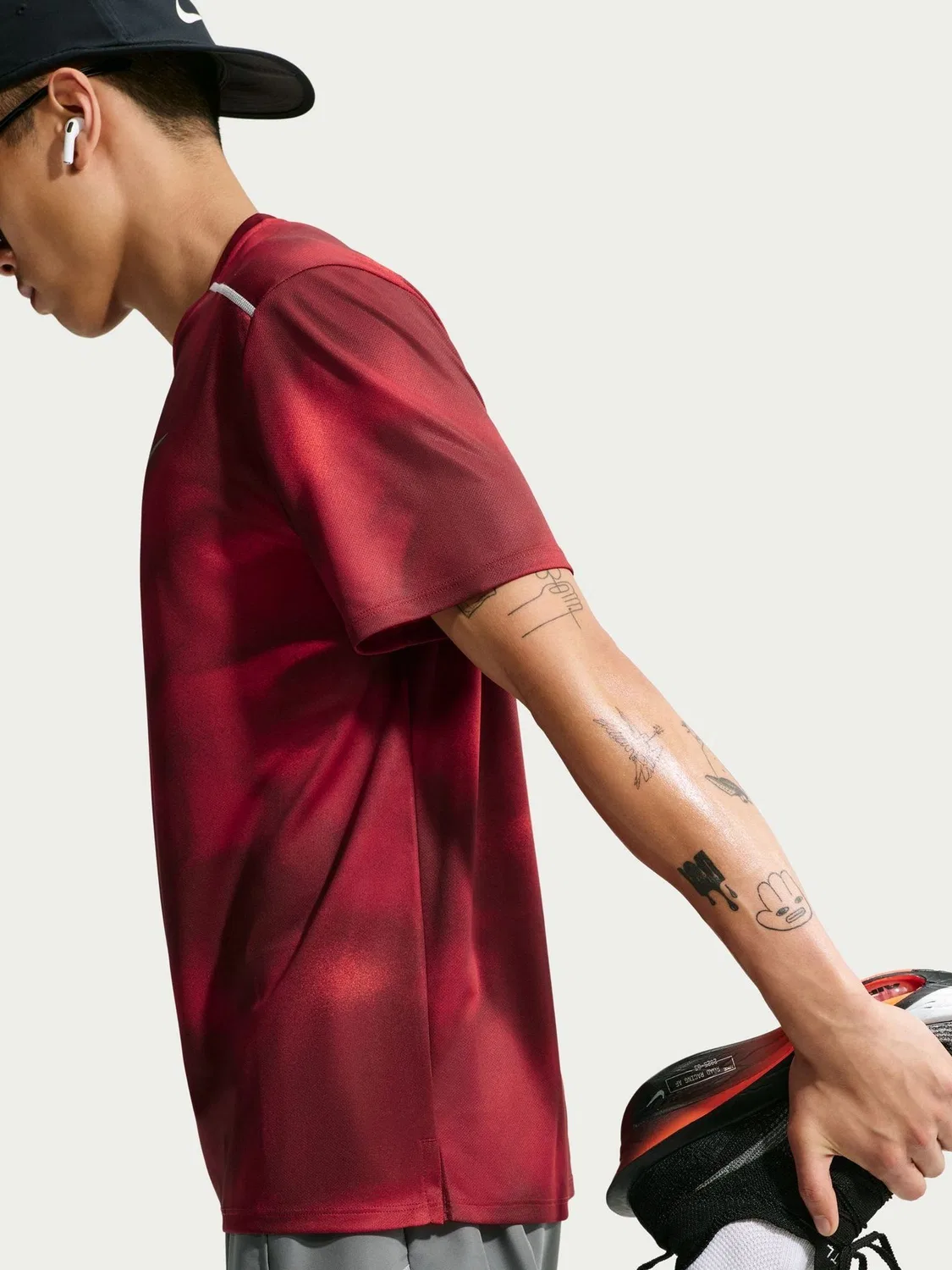 Футболка беговая Dri-FIT Miler Nike, Красный — фото 4