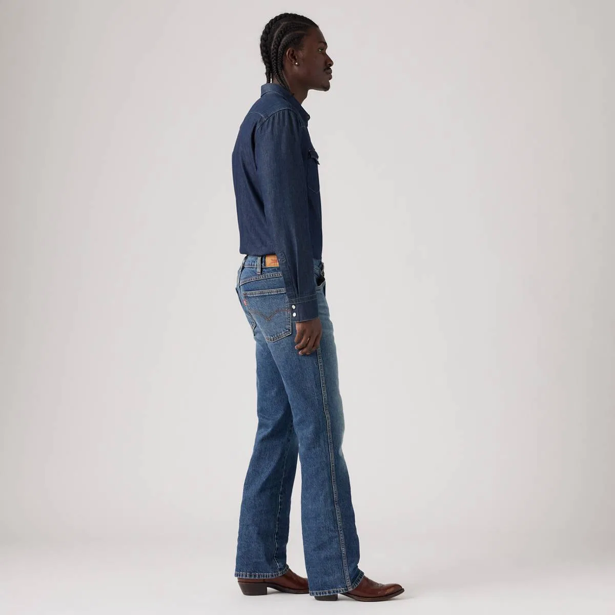 Мужские джинсы в стиле вестерн 507, узкие, расклешенные Levi's, Caught In The Rain - Medium Wash — фото 4
