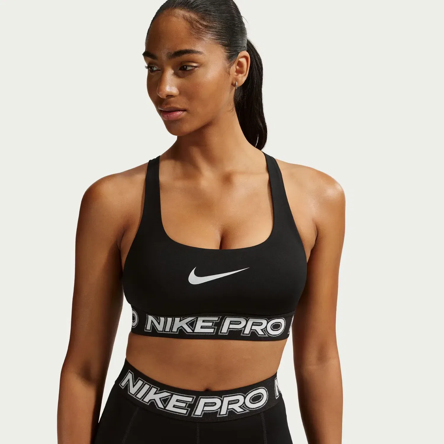 Женский топ Pro Light-Support Nike, Negro