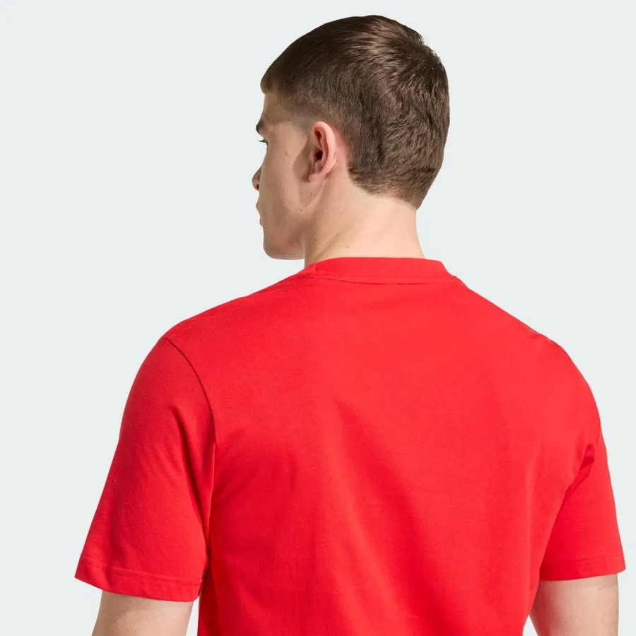 Футболка с принтом FIFA World Cup 26 İspanya DNA Graphic adidas, Красный — фото 4