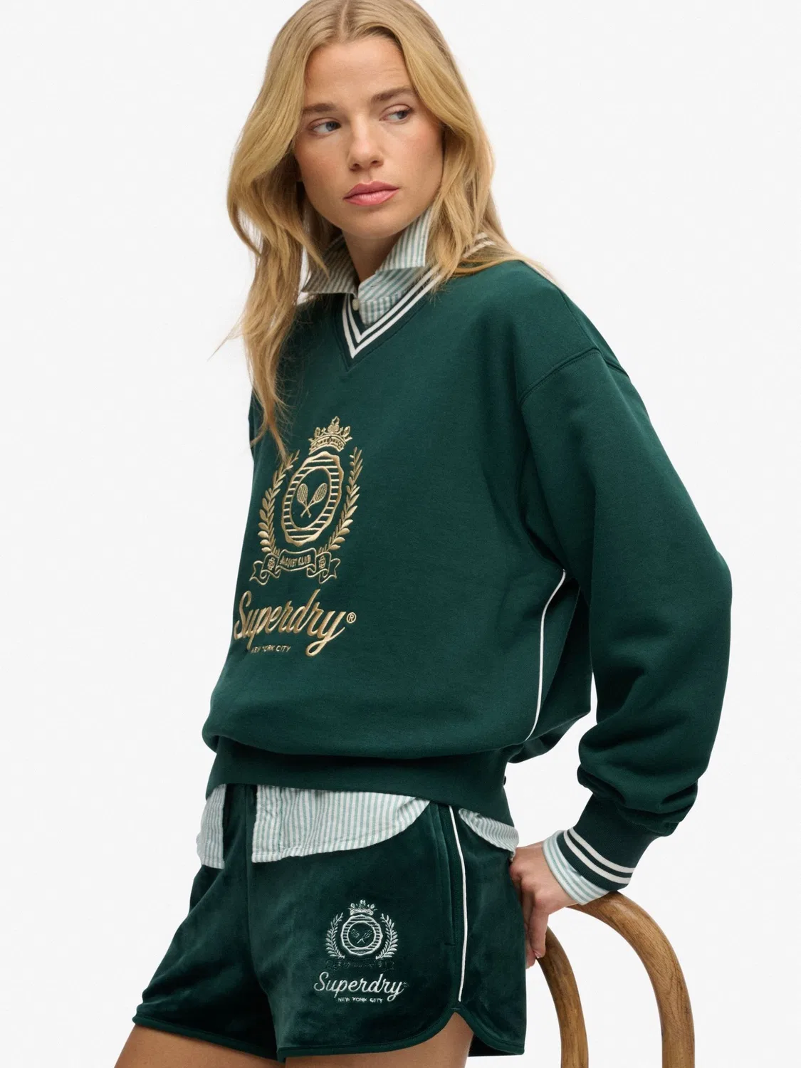 Свитшот с V-образным вырезом Country Club Loose Superdry, зеленый — фото 4