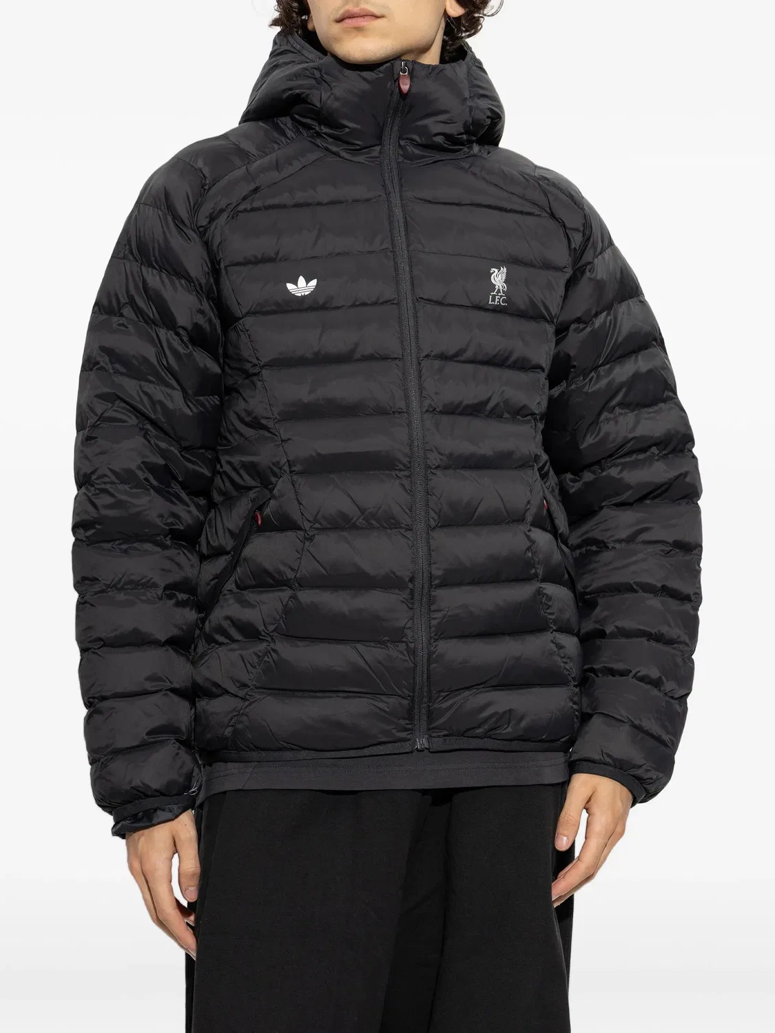 Стеганая куртка с капюшоном черного цвета Adidas, черный — фото 2