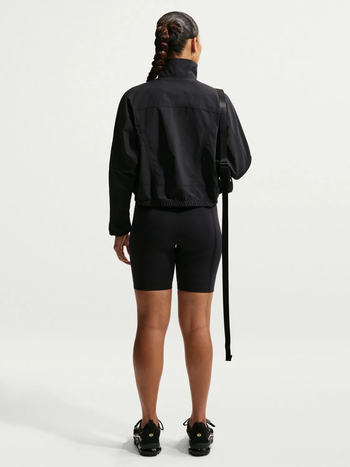 Велосипедки Nike Classic High-Waisted 8" Cycling Shorts, черные — фото 4