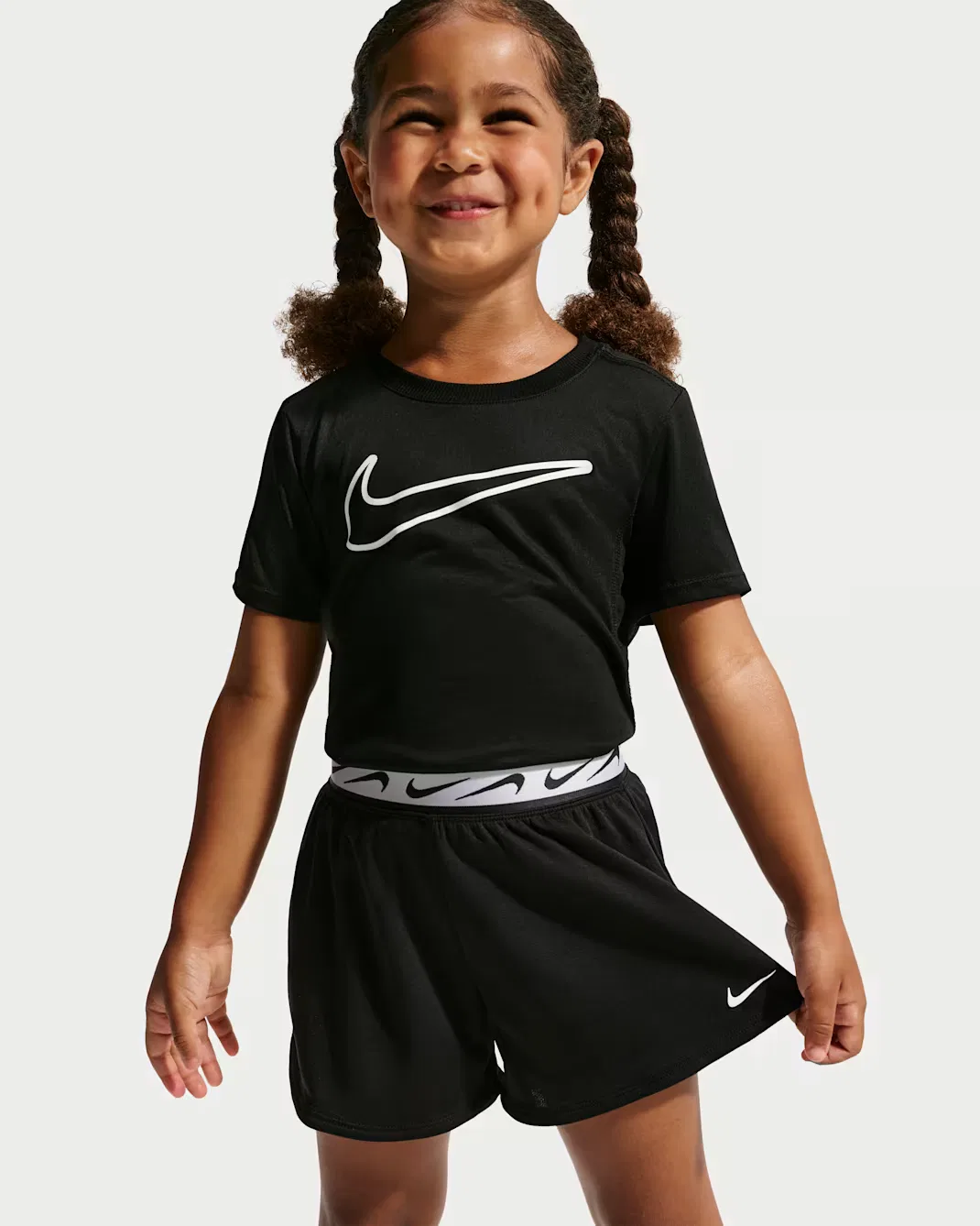 Детские трикотажные шорты Dri-FIT Nike, Black — фото 2